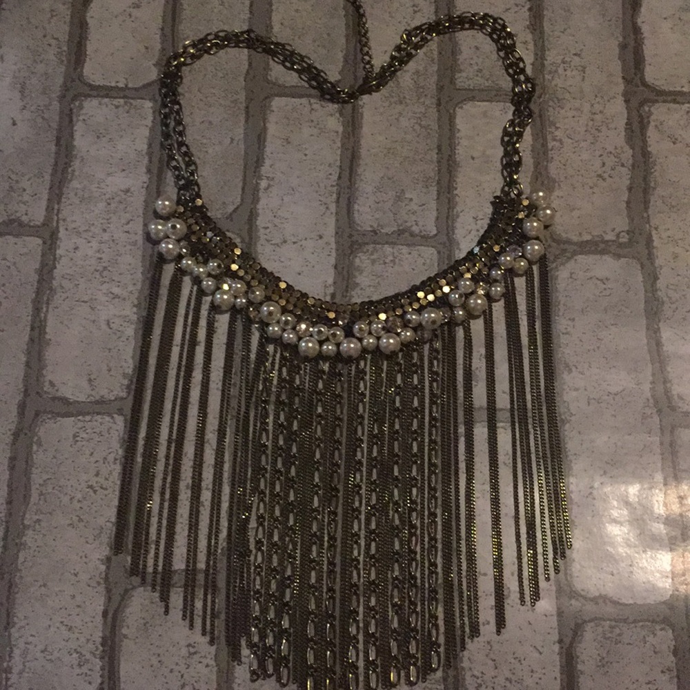 Charm Necklace With Pearls,Chains & Rhinstounes
